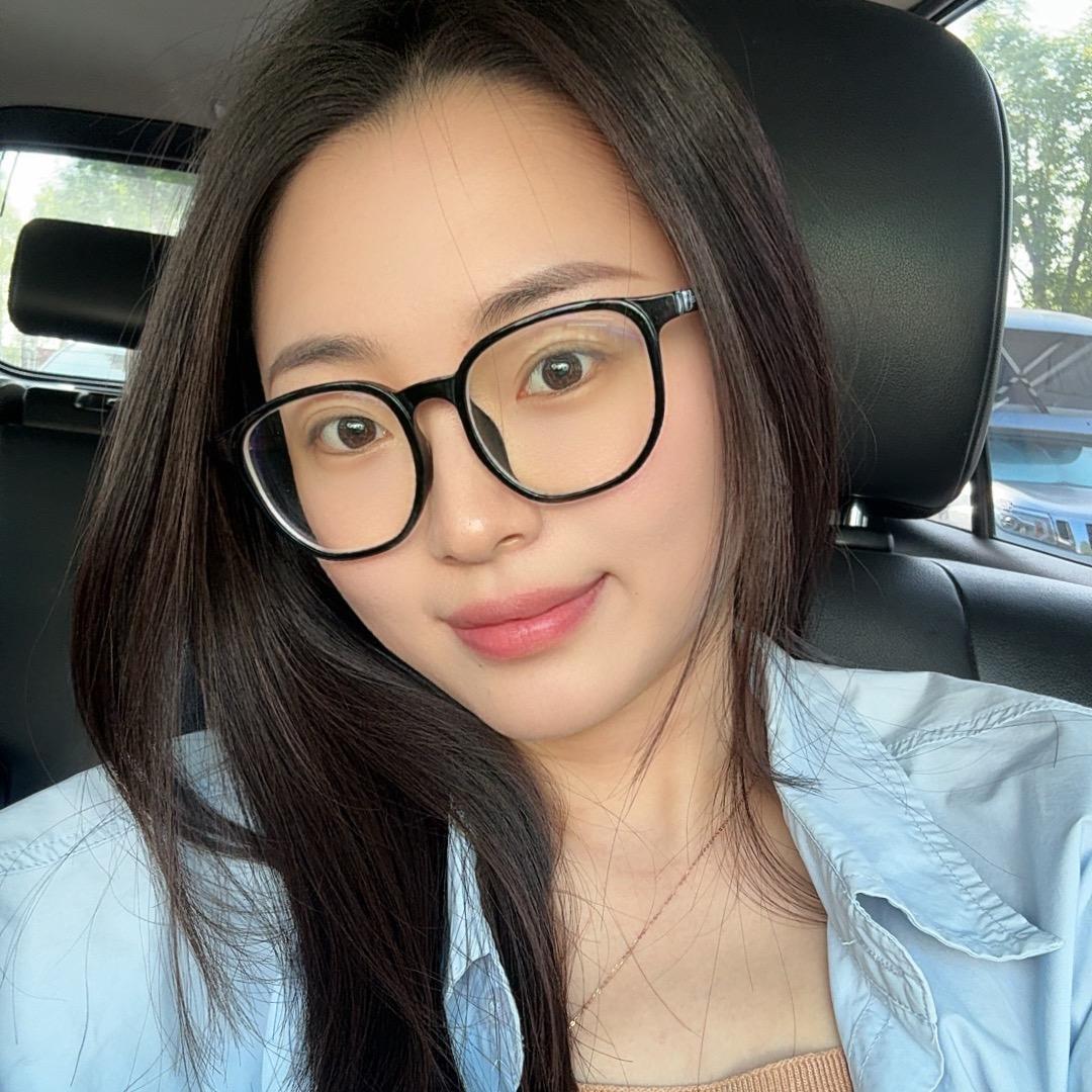 我是小崔吖