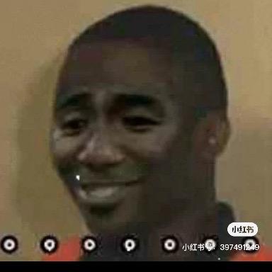 拉板车的公子哥