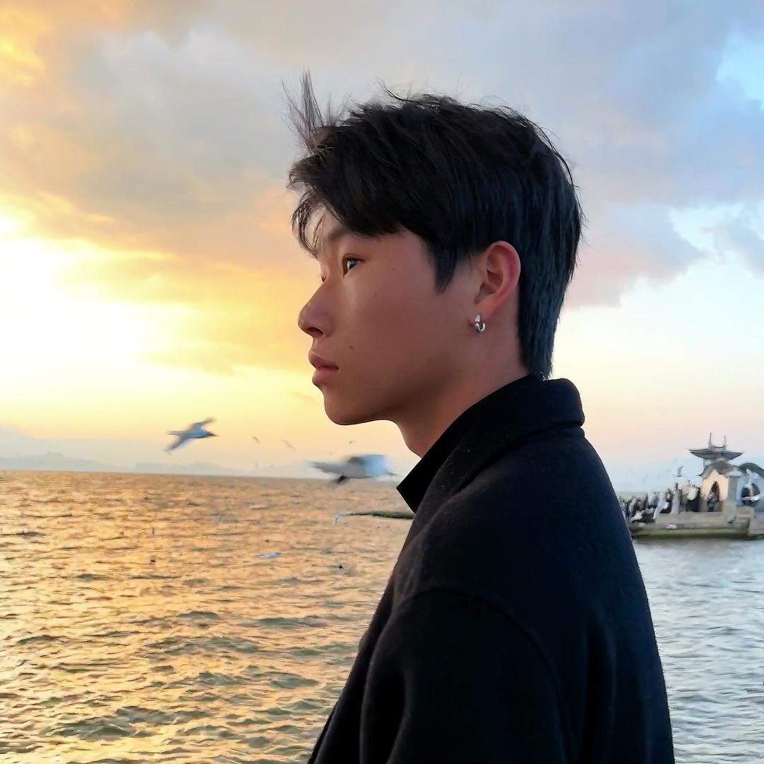 赛里木湖旅拍饭饭