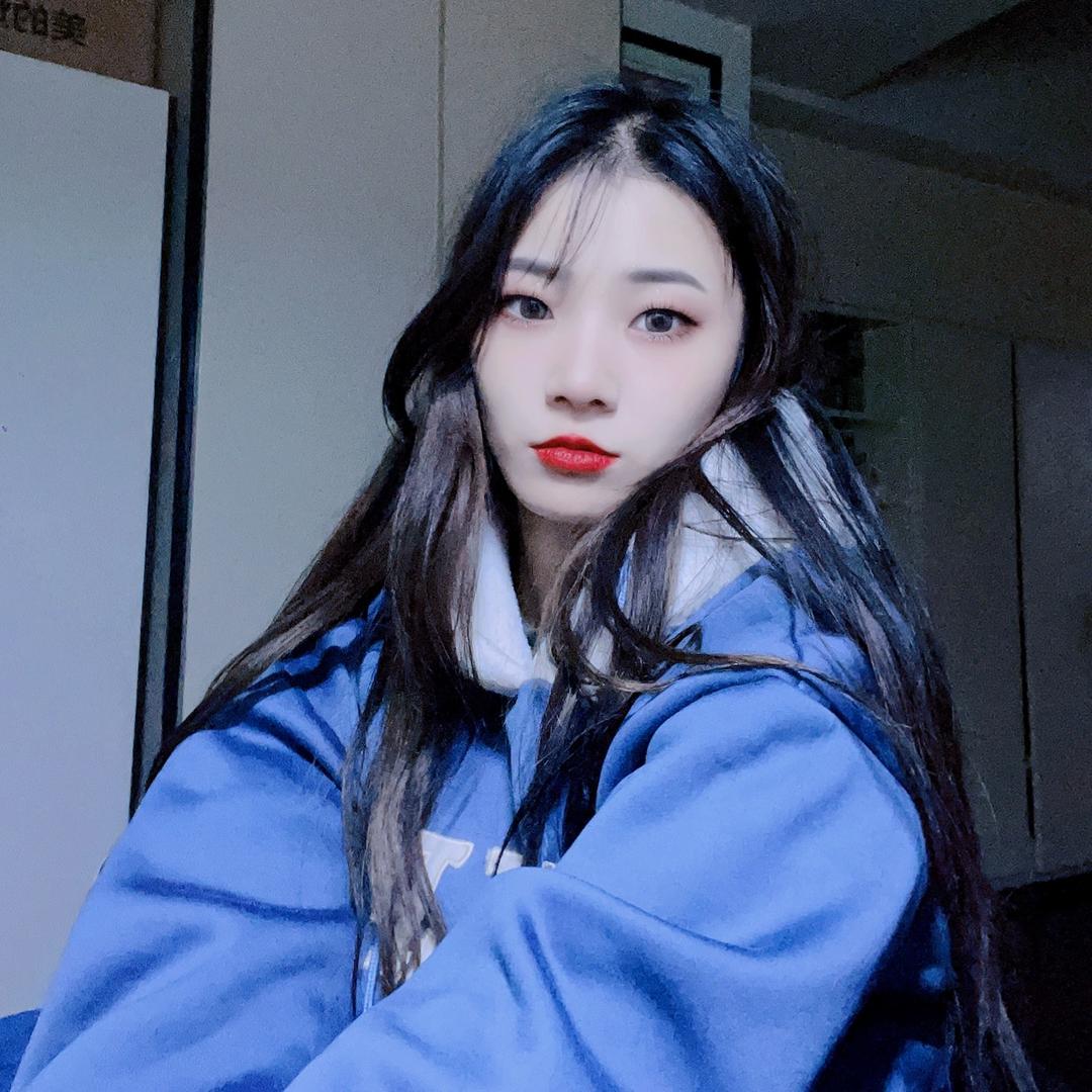 柔柔子爱玩鱼