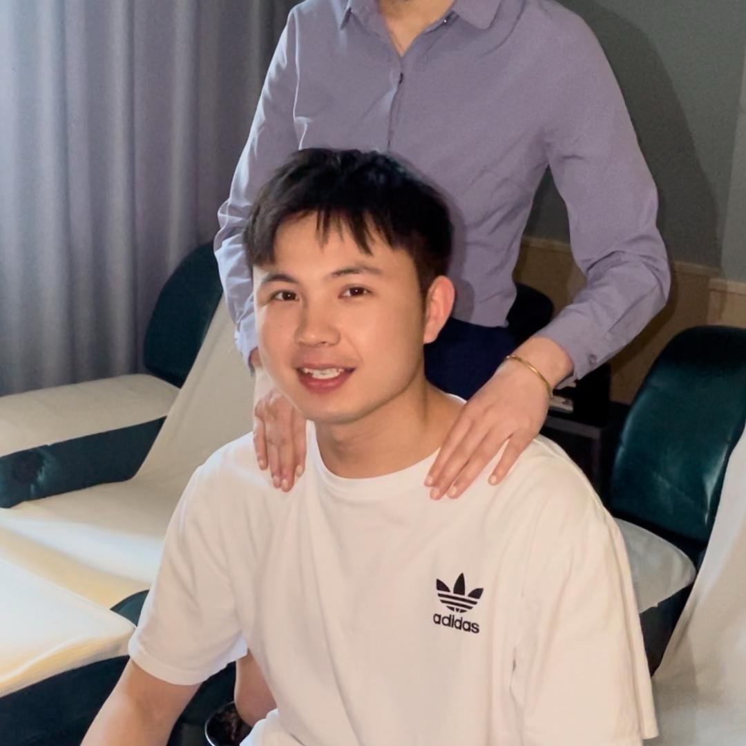爱加钟的末末