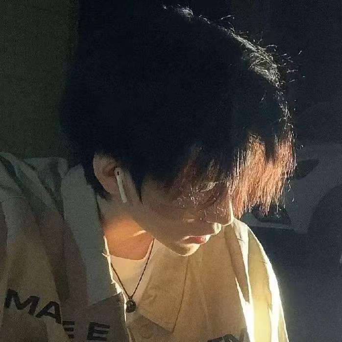 绯周(地铁逃生扶贫)