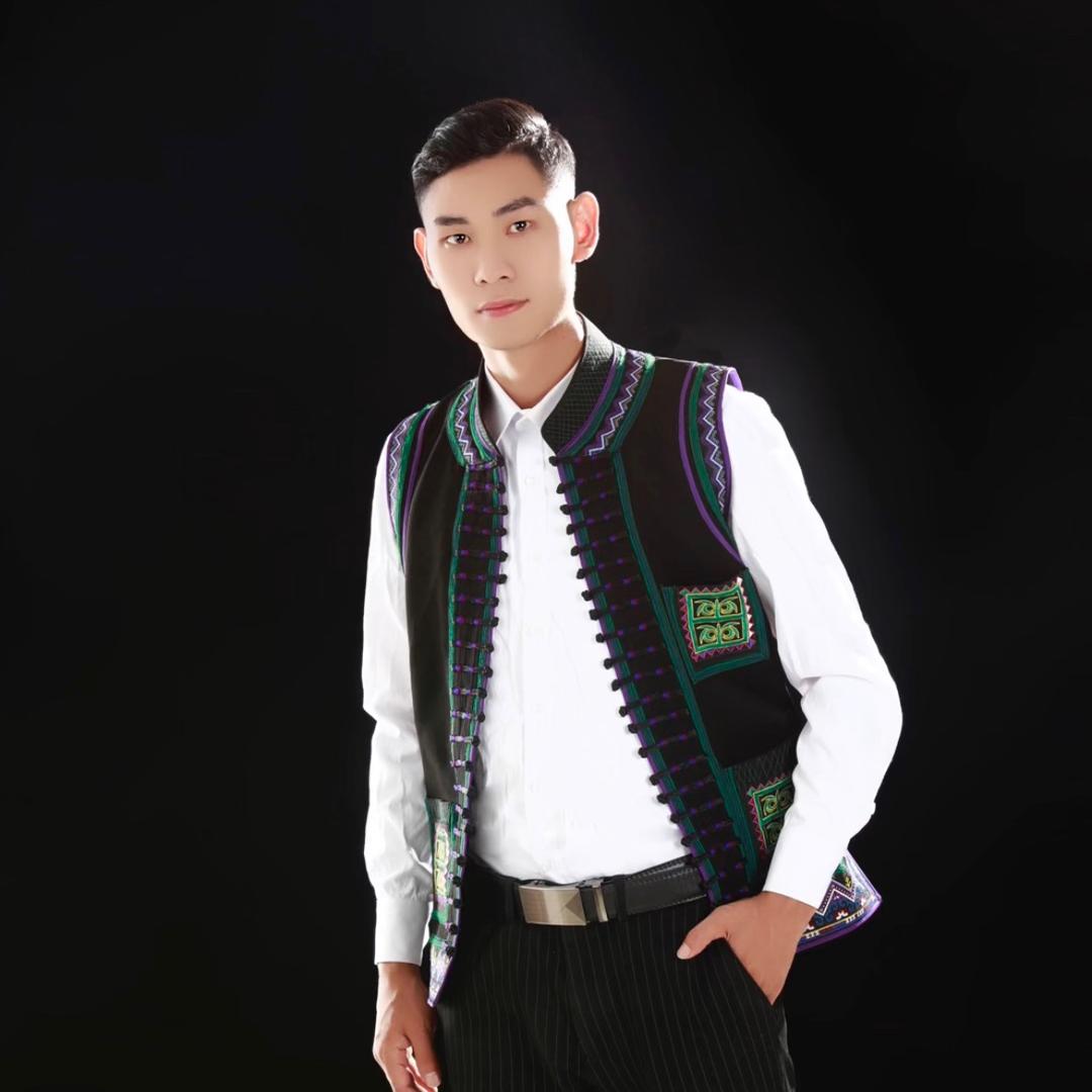 李志新