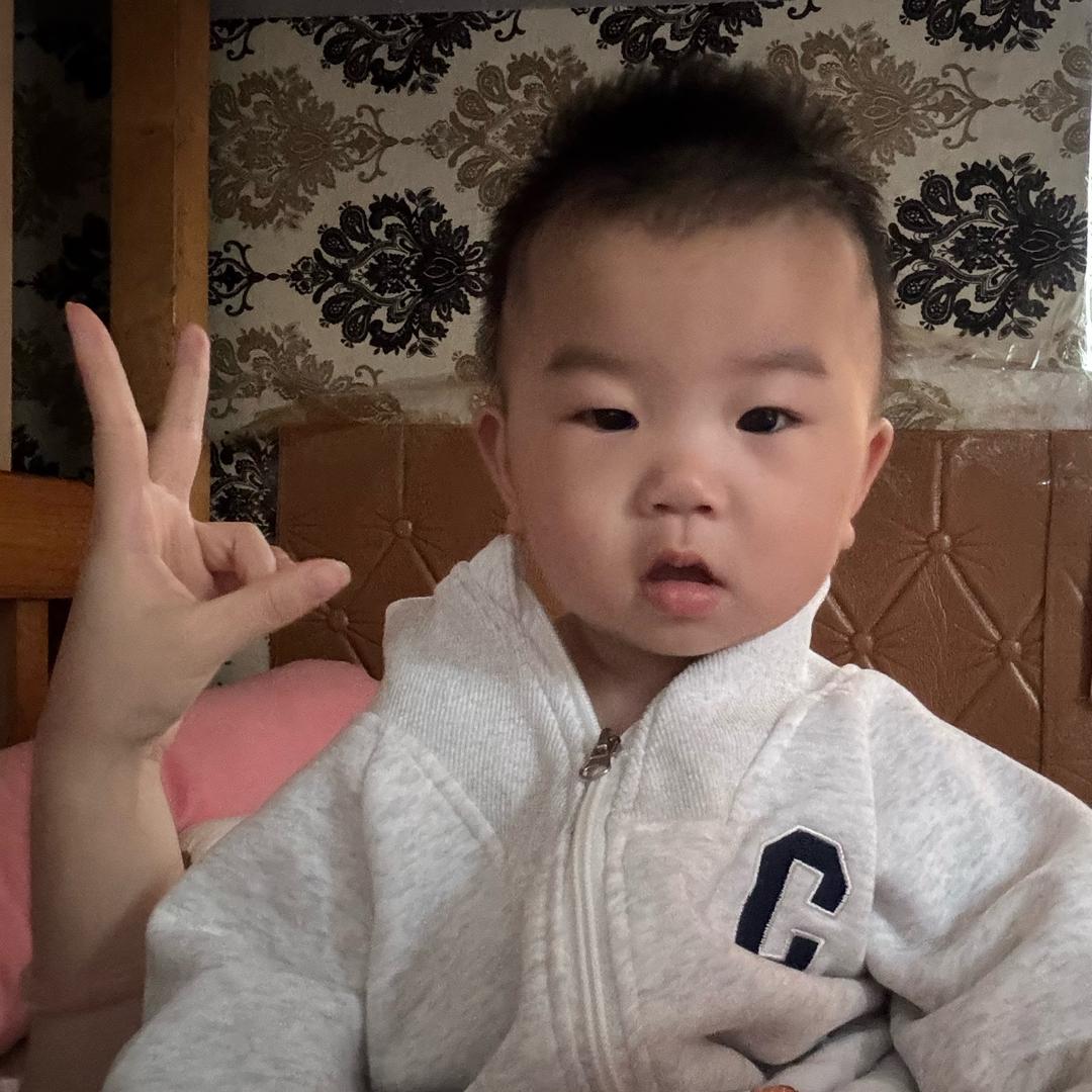 Hui慧🦋.
