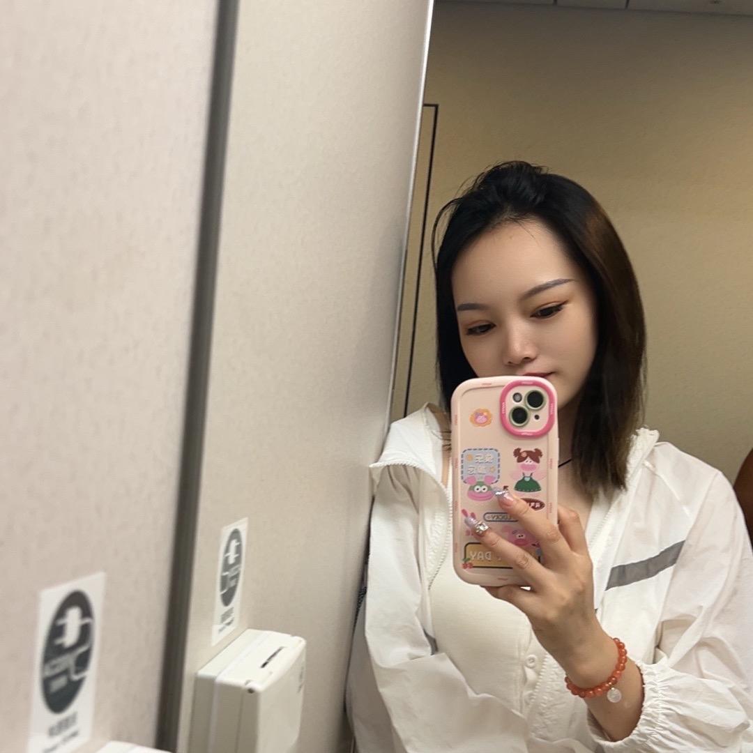 @周周