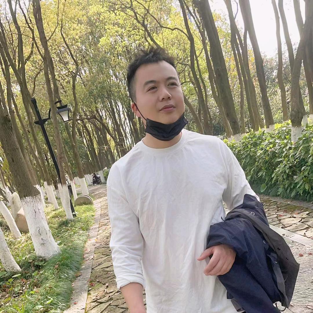 @征标服饰