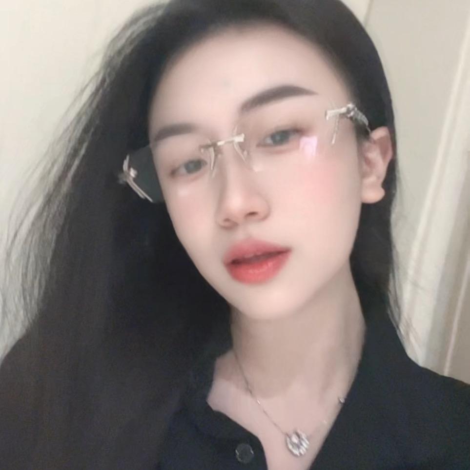 秃妹