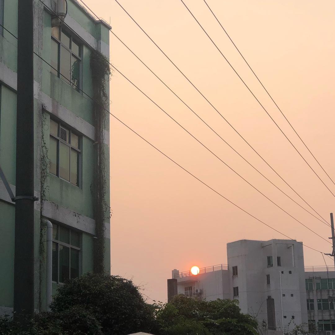喜欢看爽文的man头像