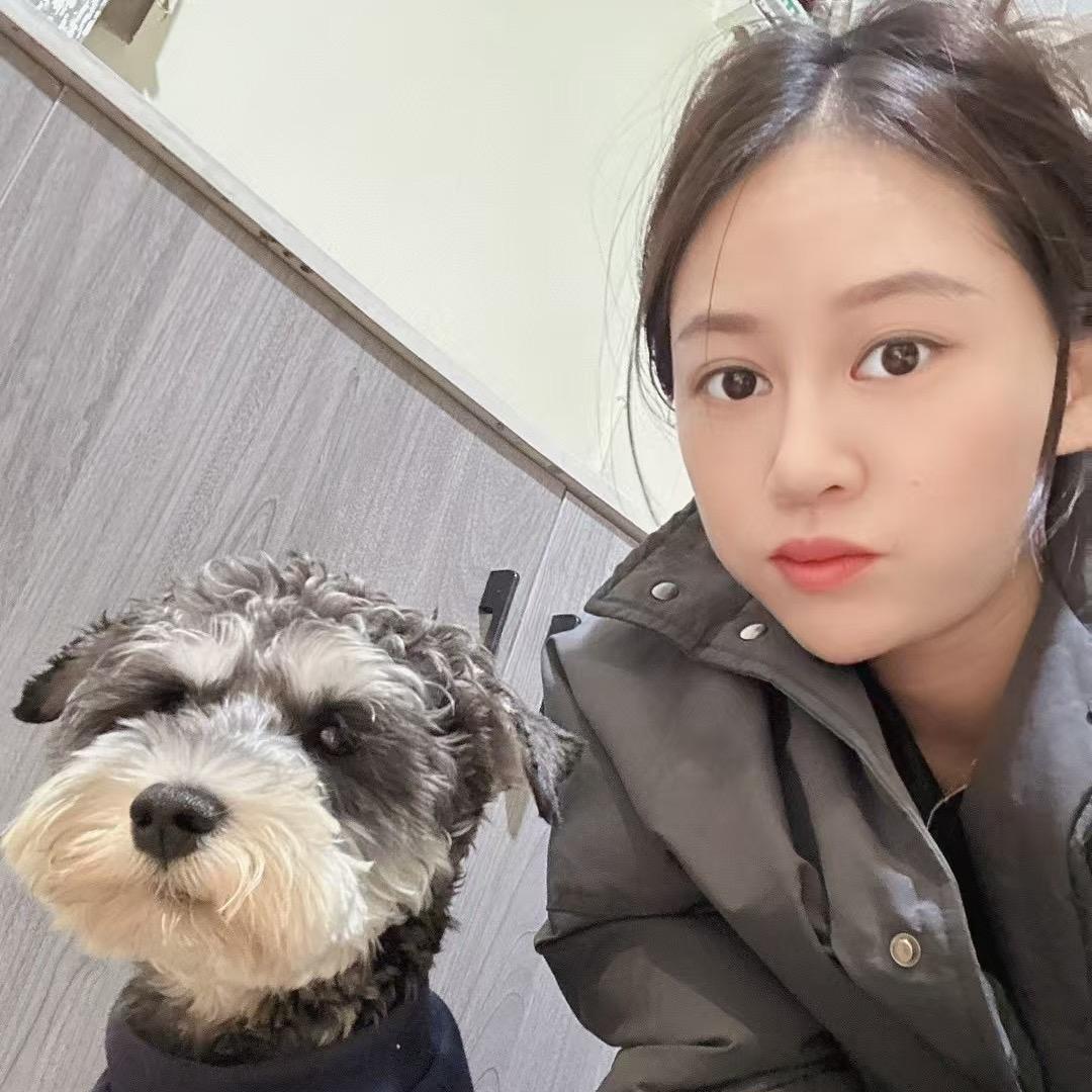 小小洛