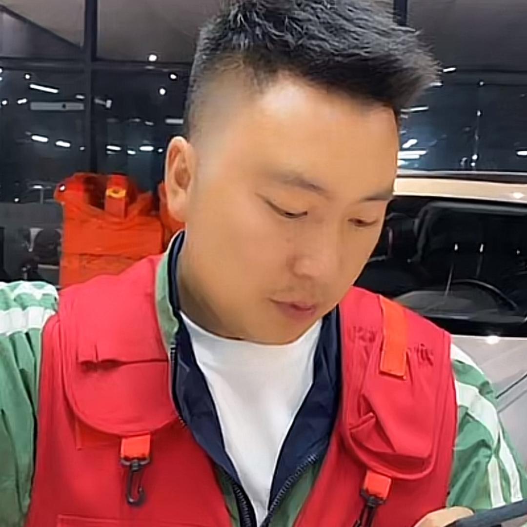 台州008二手车 阿川