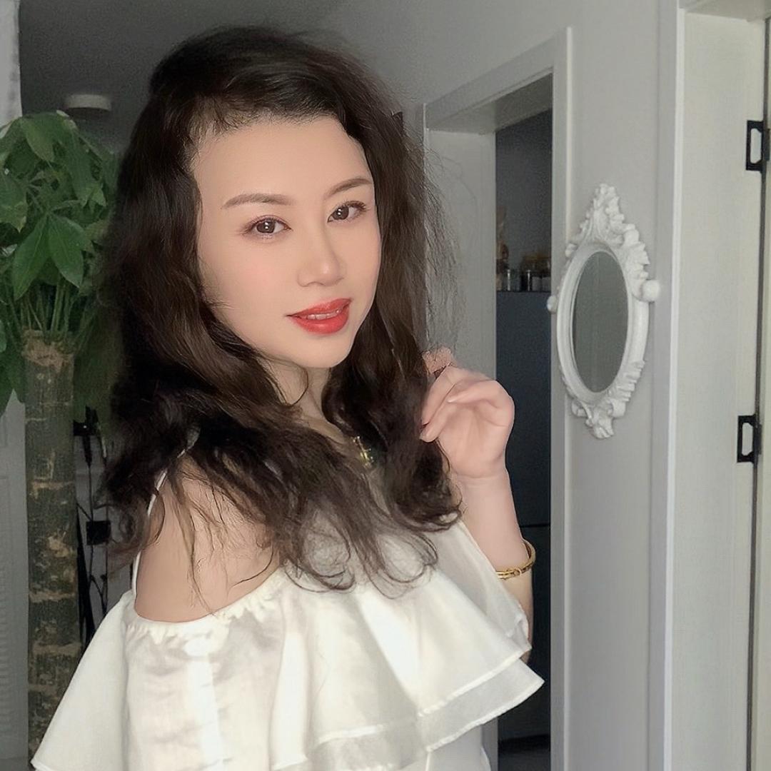 老板娘1