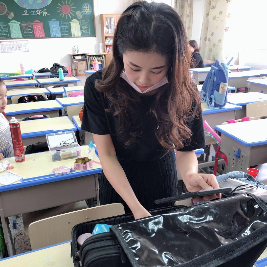 💦纨素