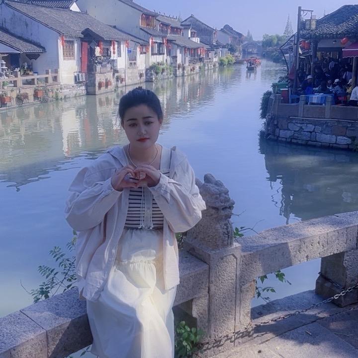 张小小