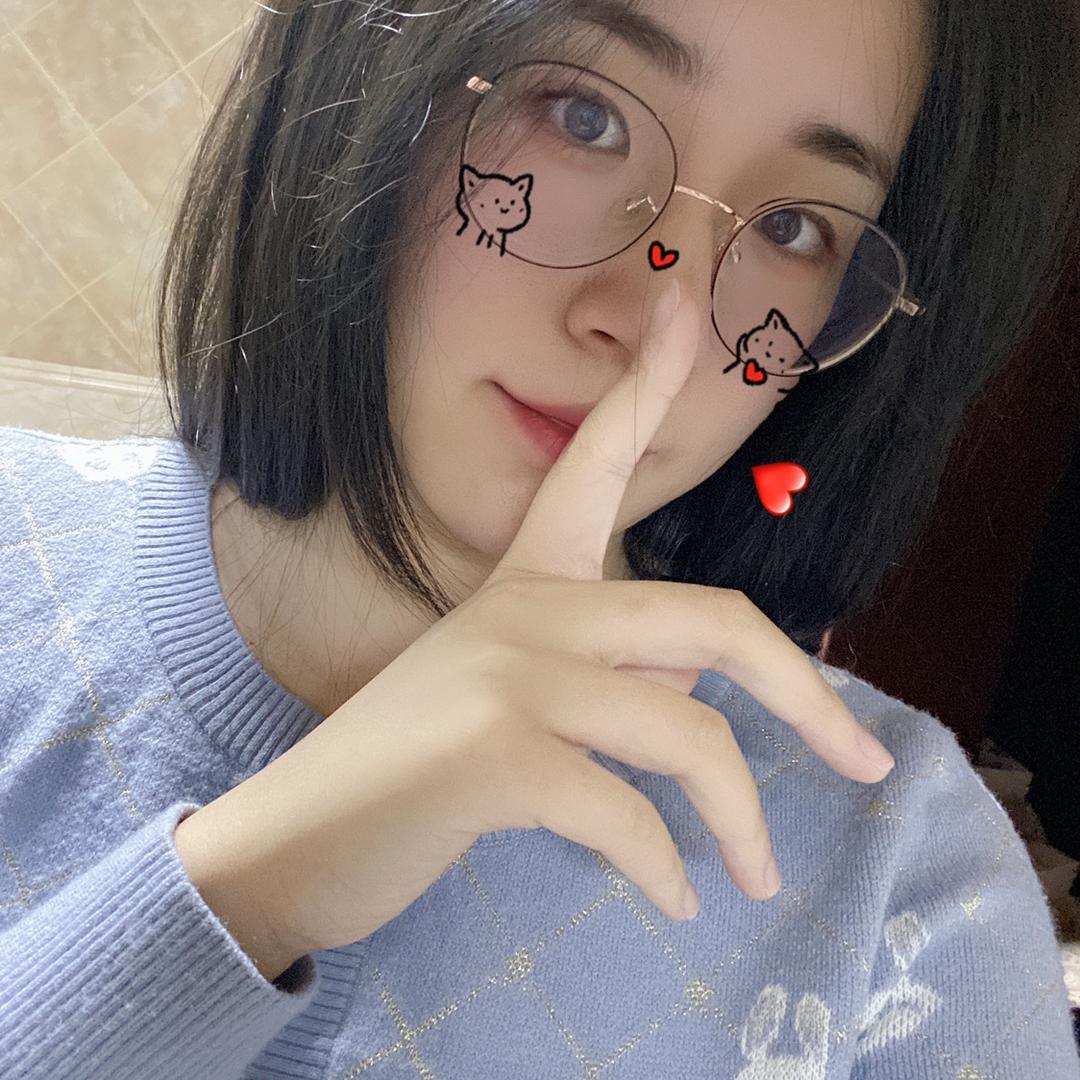 柚小洛🌈