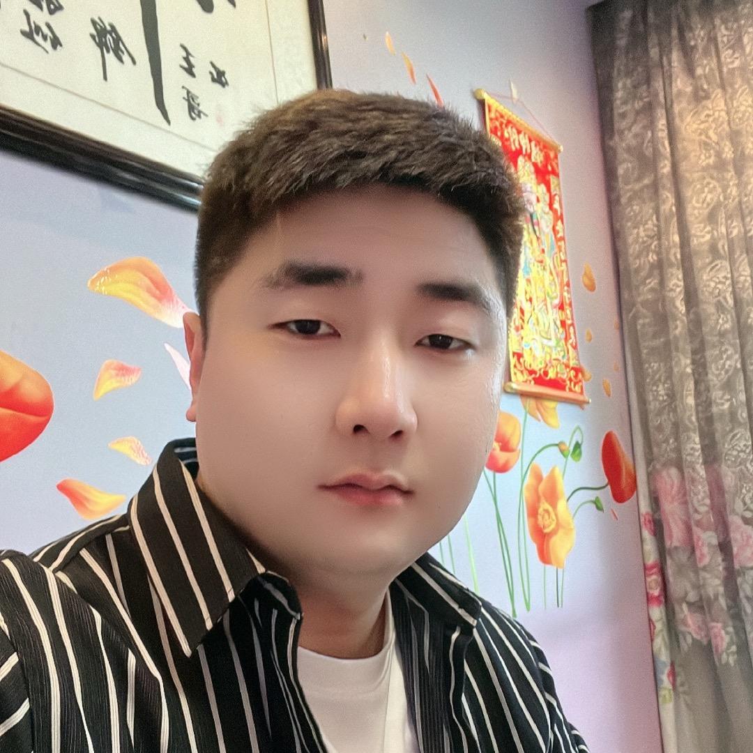 养了一只大狗🐶