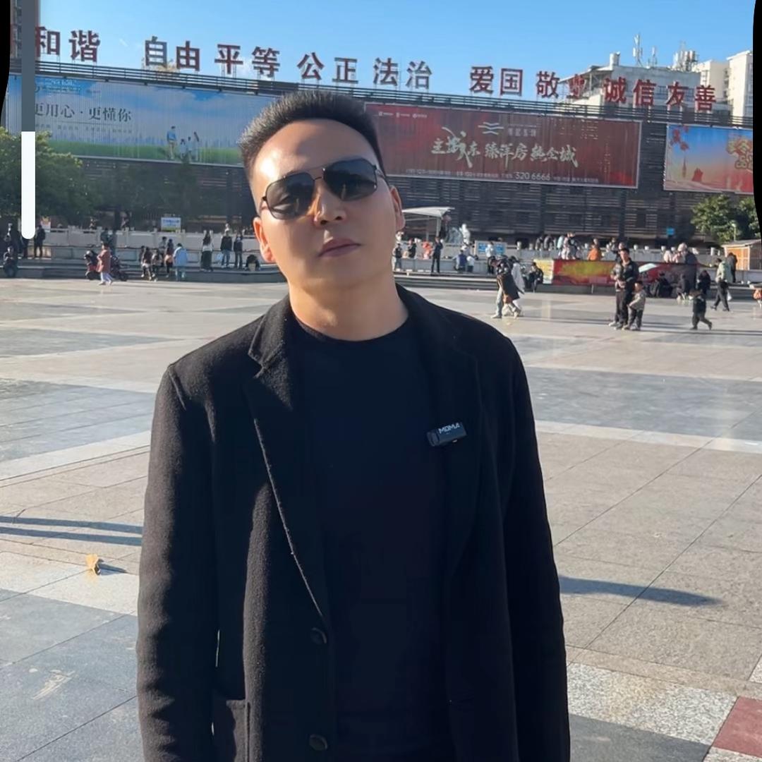阿俊.