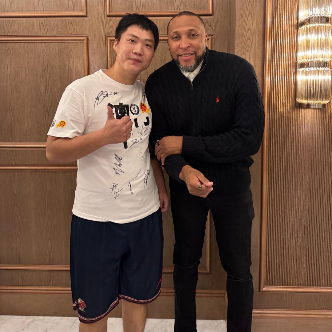 小王聊球🏀🏆（粉丝破千随机送亲签）