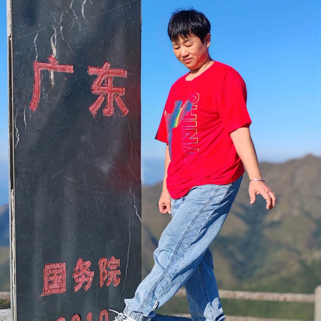 曳舞苏绣