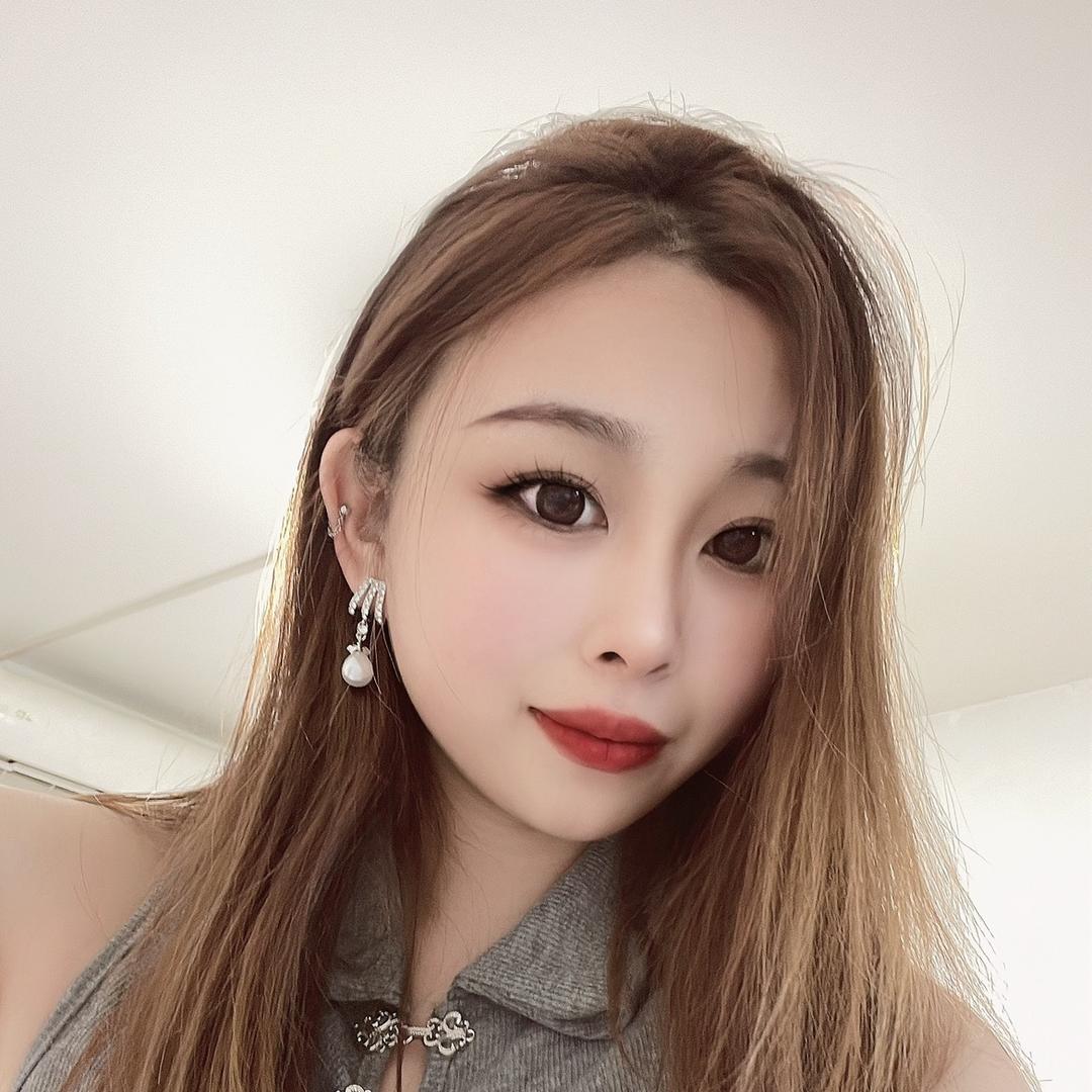 茉.