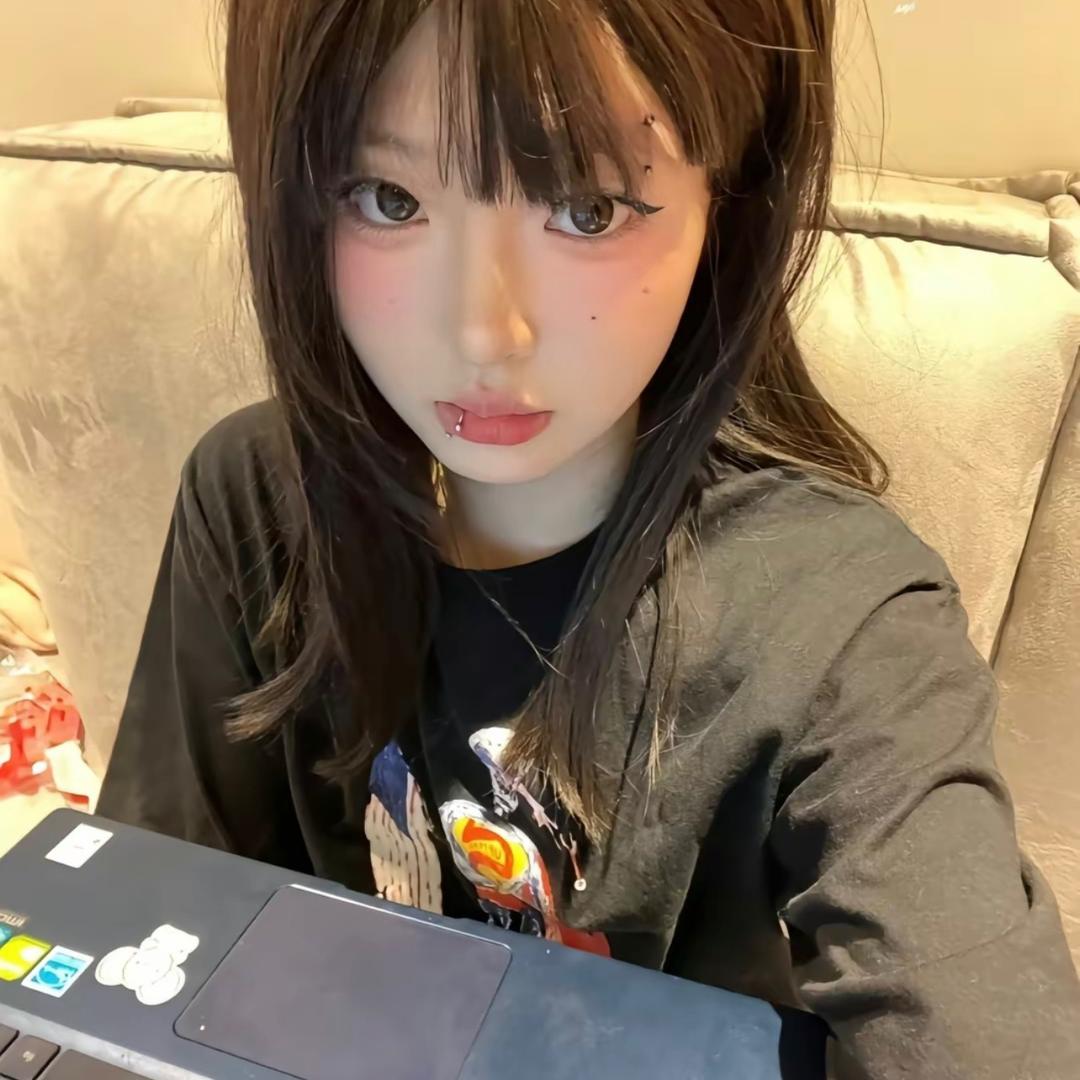 人丑嘴不甜脾气暴躁还没钱.