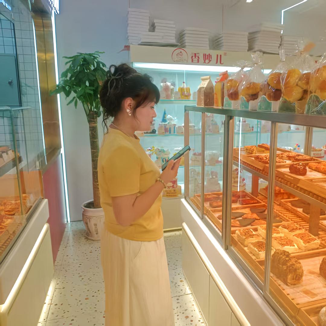 爱吃甜的蜜🍯