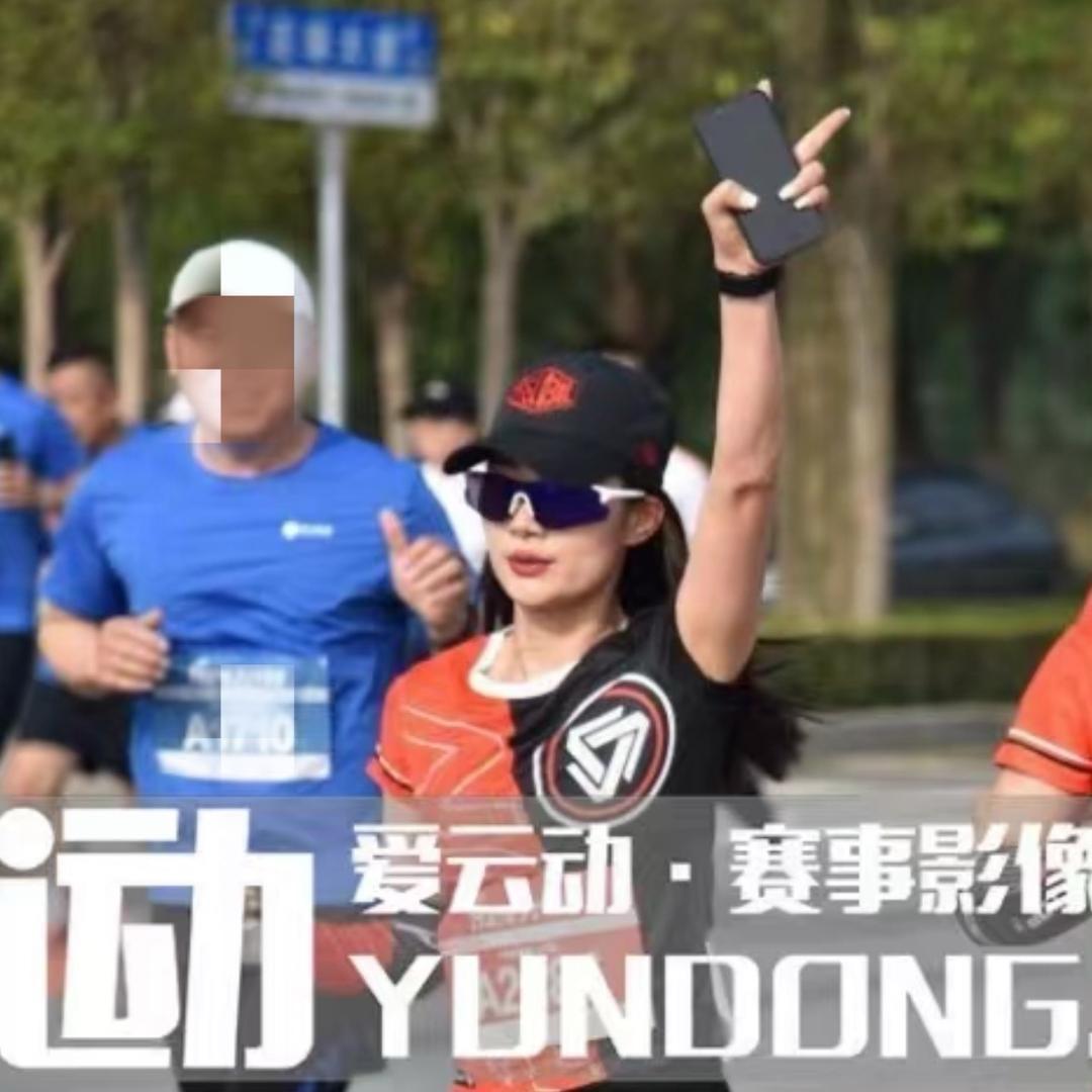 非李莫属 🏃‍♀️🏃‍♀️🏃‍♀️