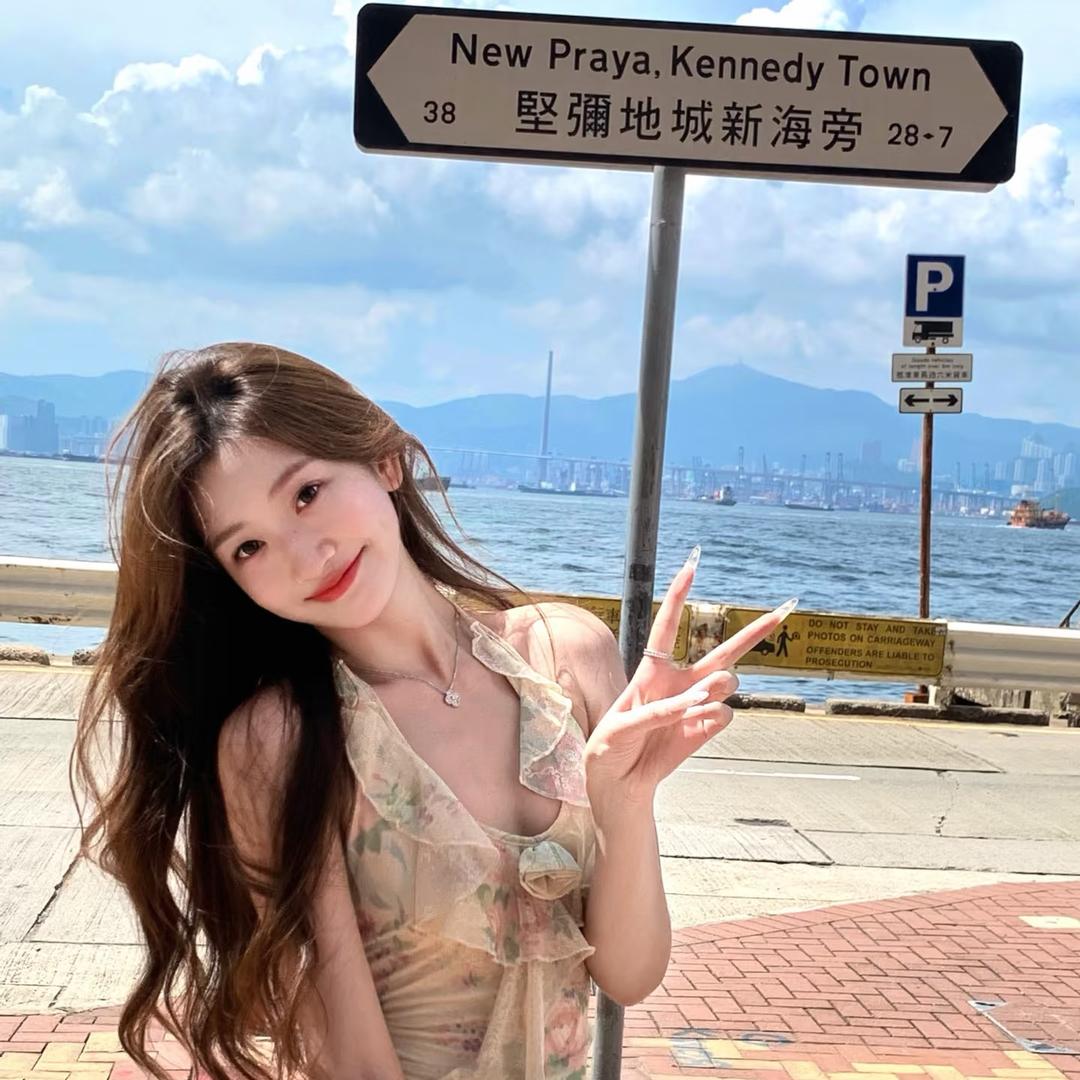 品牌女装👚万达折扣一折Go