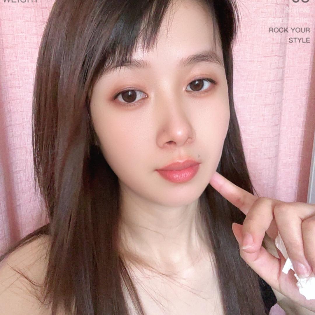 六月