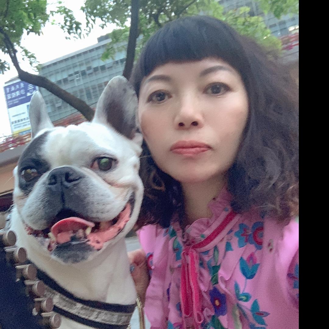 亮闪闪
