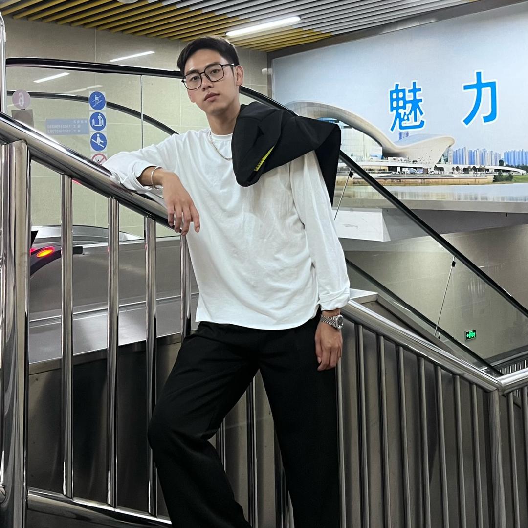 小莱