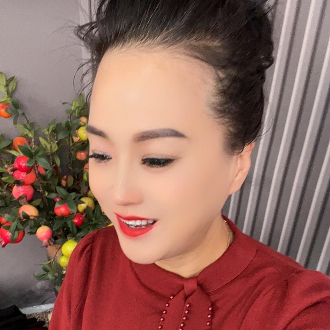 张美红服装店