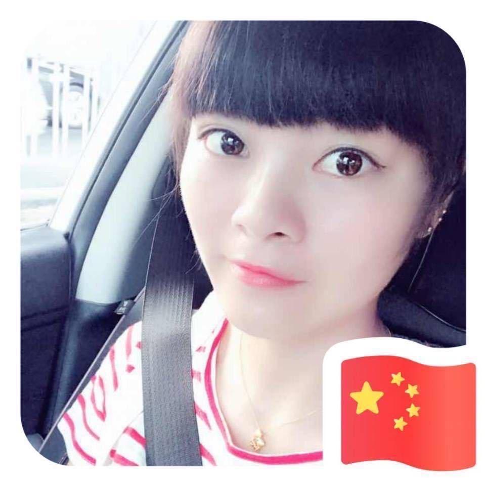 一个卖二手车的妹纸