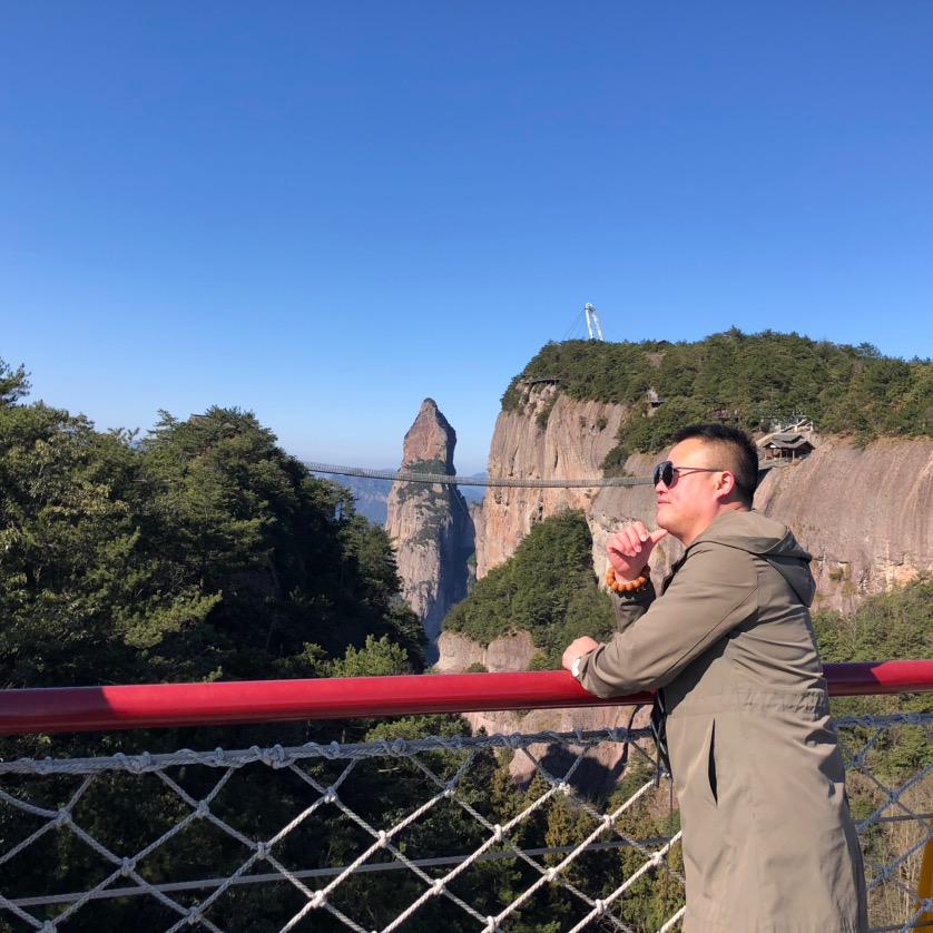 龚益民