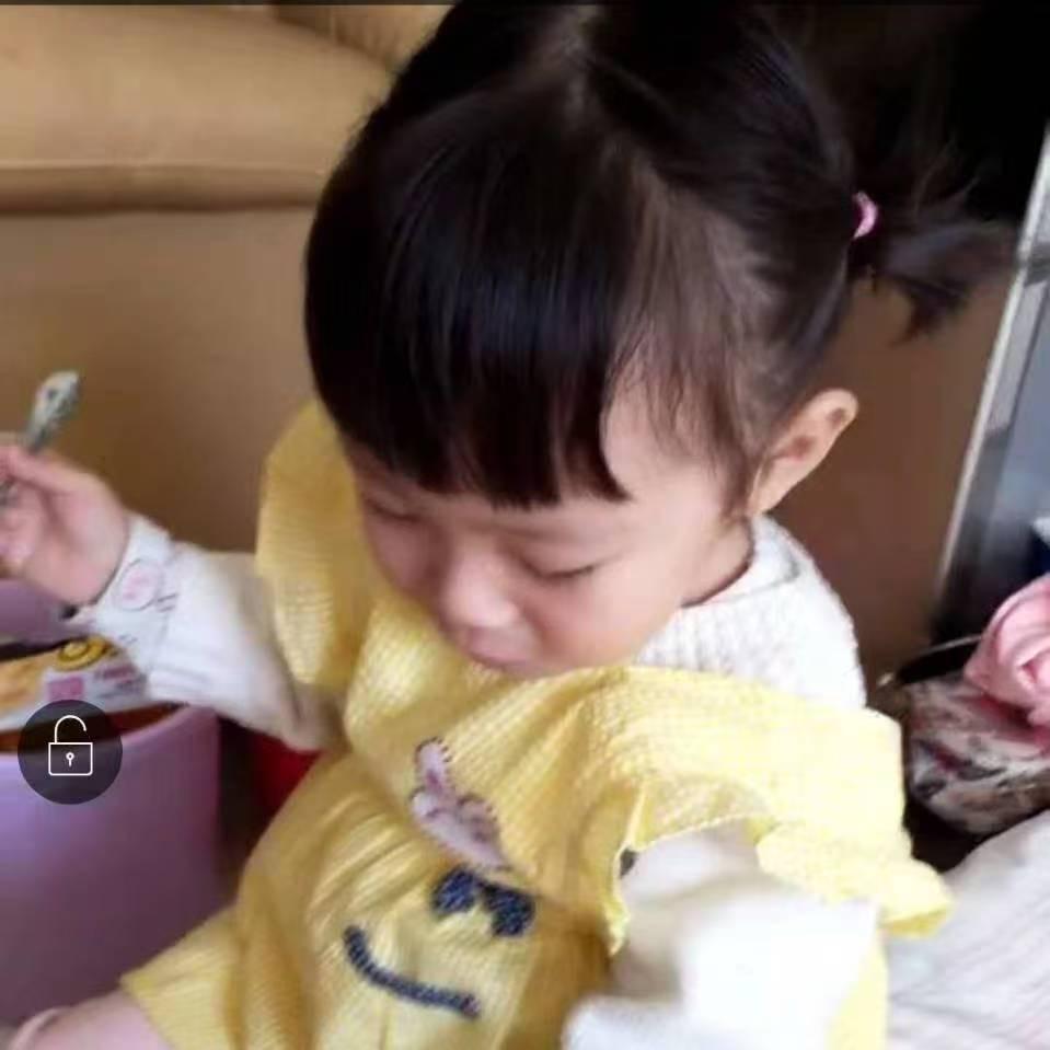 美吉娜泳装工厂店