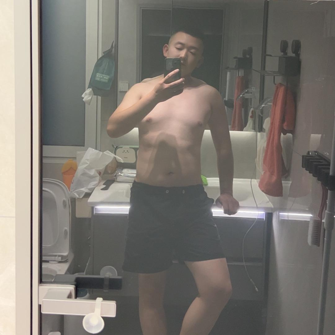 牛喝牛奶