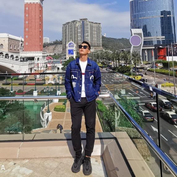 Daniel-K