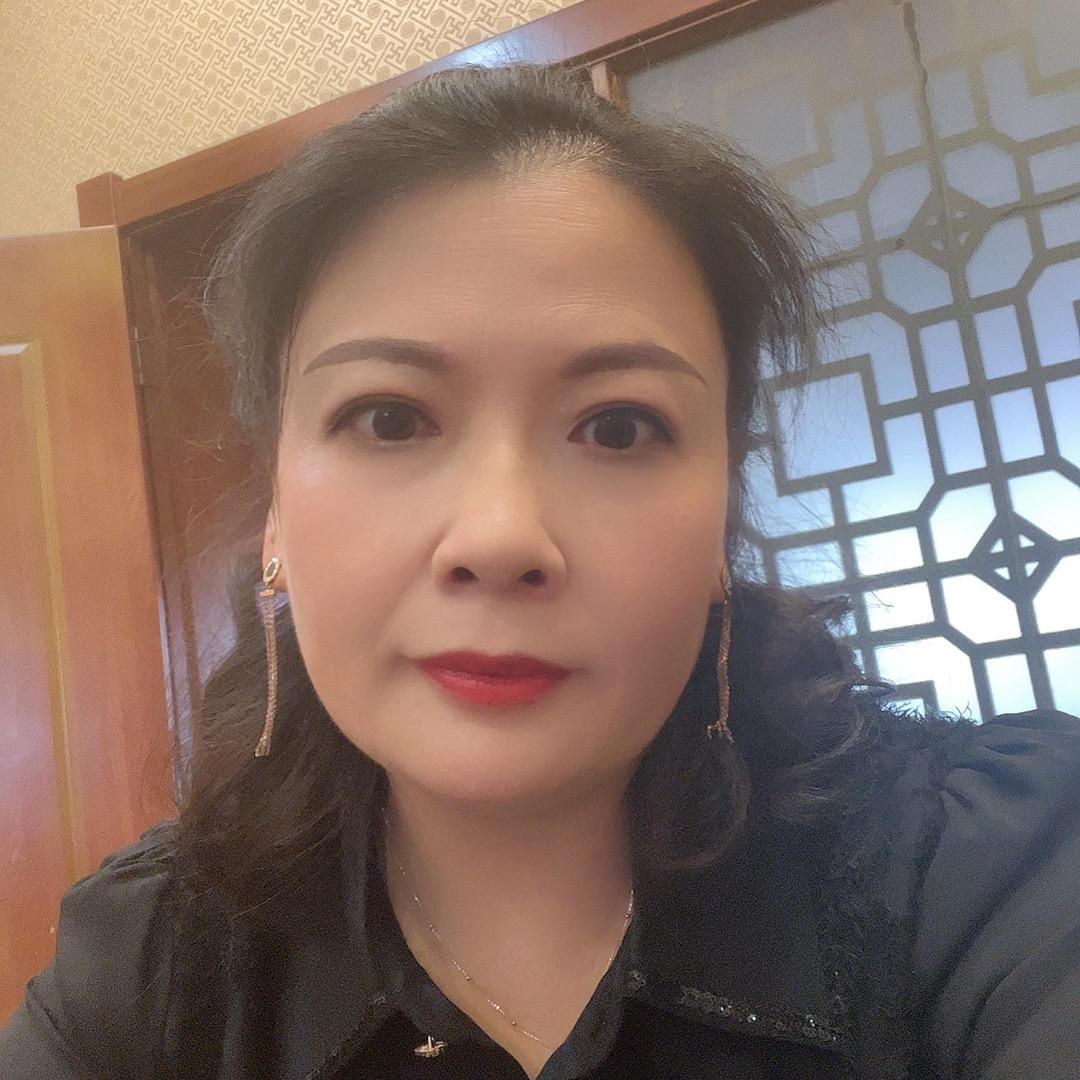 小洞天肥肠烧鸡公店向