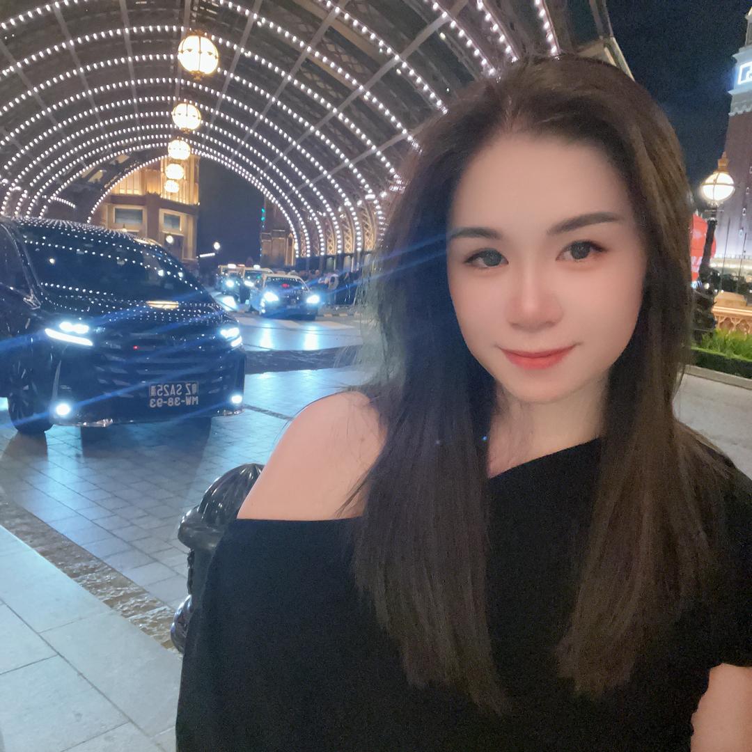 @迪妮娜