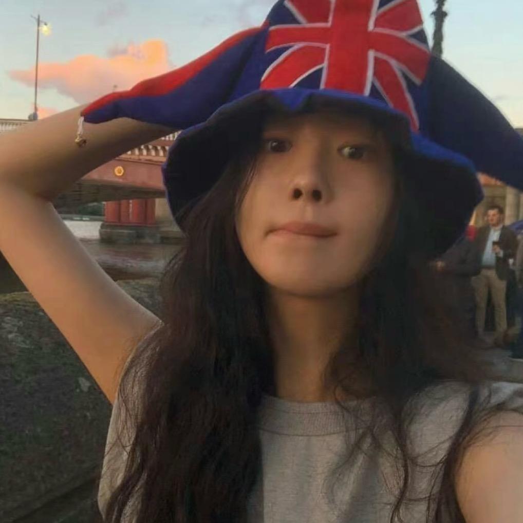 小喵穿搭^ω^