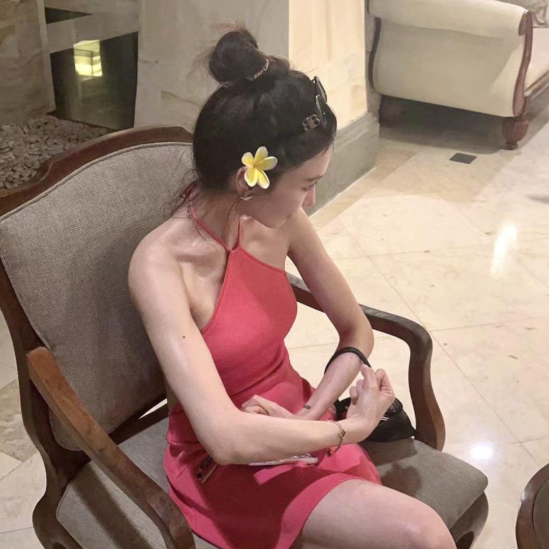 谢谢妮