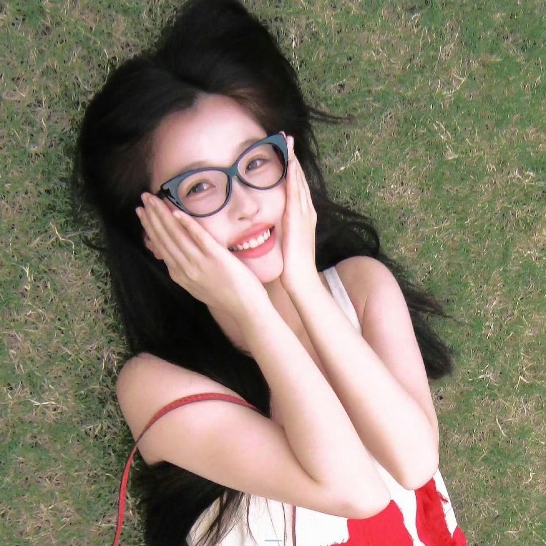 美女不6泪