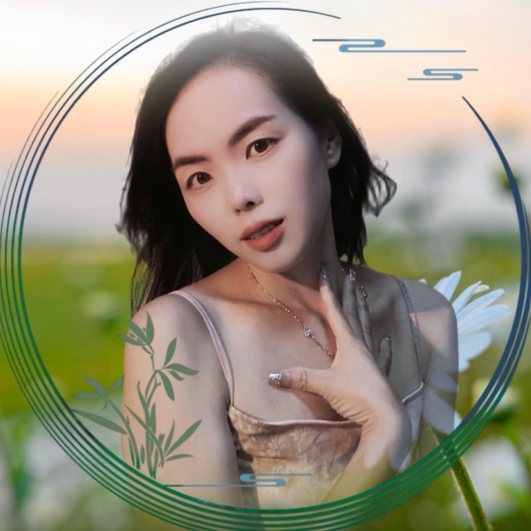 小蘑菇  晚 22:20分
