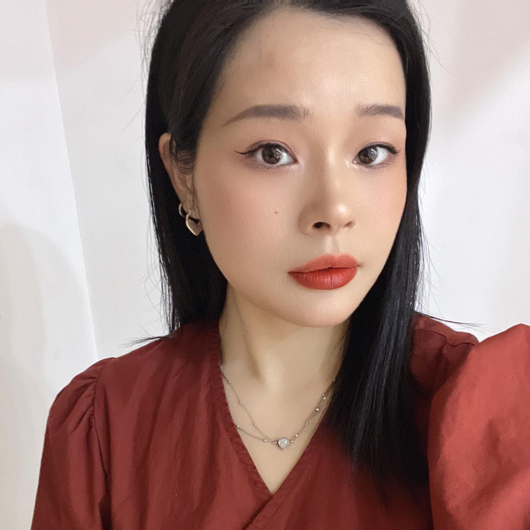 白溪芬腾思思