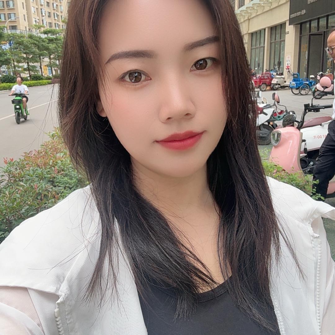 核桃村的小静