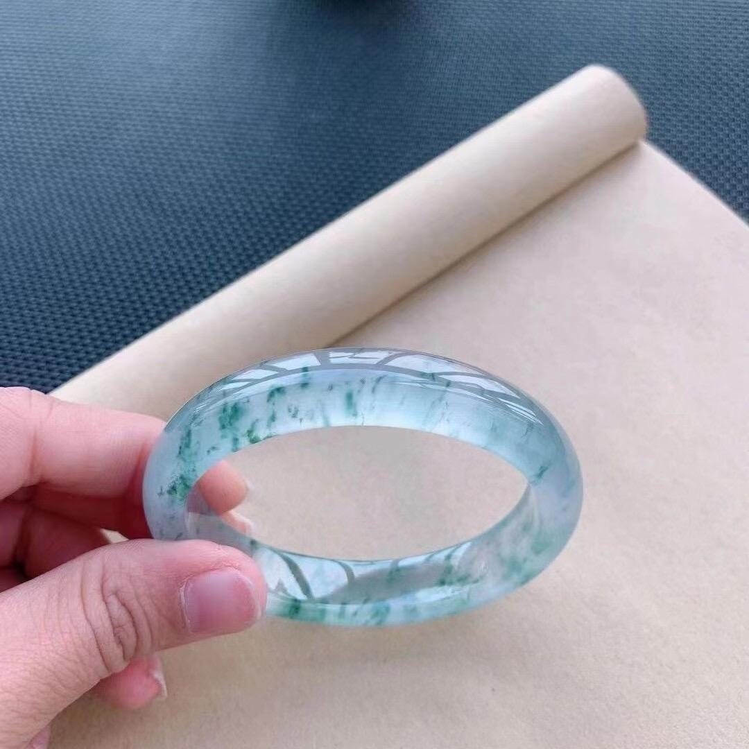 鸿鹄甄选店