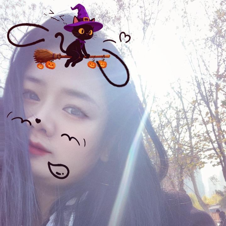 妤💕（请忽连赞聊）