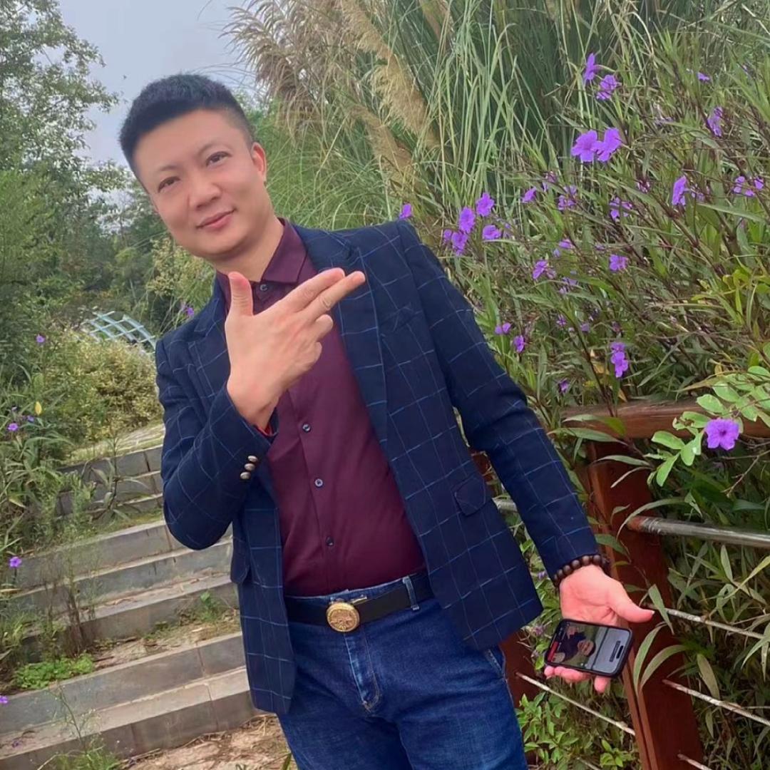 男神勇哥（罗列团队）