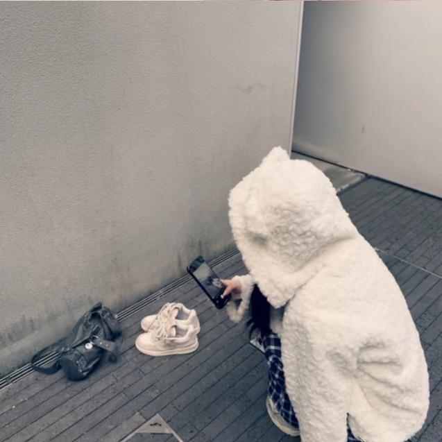 黎吧啦_.