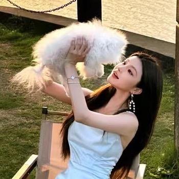 蒲一雯iwen@抖音