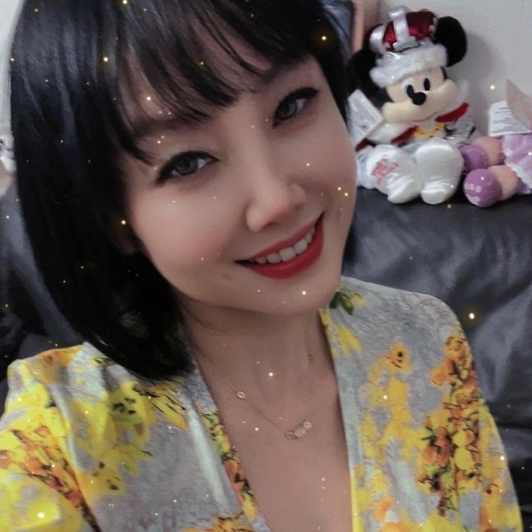 W媛w.